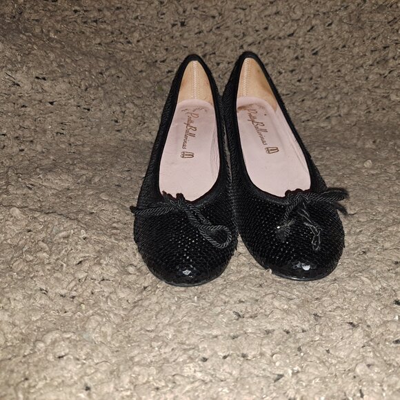 PRETTY BALLERINAS-Black Sequined-Bow-Heel 1.75" Patent Leather-Sz 37-Near Mint - Picture 3 of 8